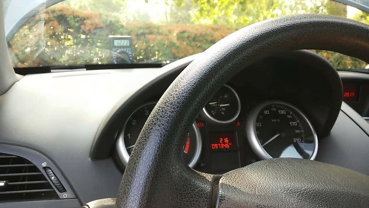 Why My Peugeot 206 Is Not Starting: Causes & Fixes - Driving and Style