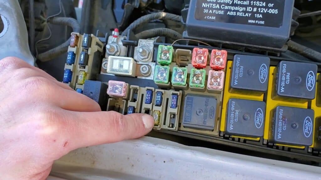 How does a Fuel Pump Relay work 