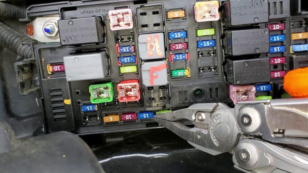 Major Reasons Behind No Power in Fuel Pump Relay Chevy Truck