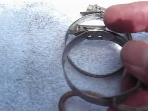Signs indicate that the Volkswagen hose clamp needs replacement