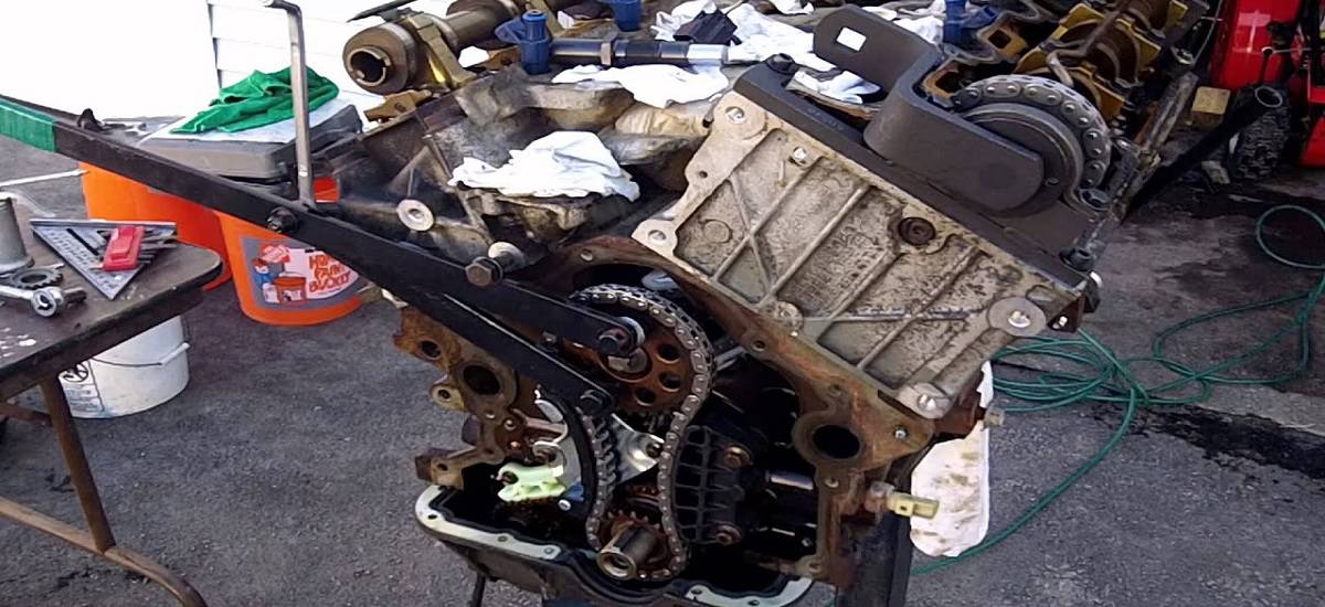 Why Does the 2004 Ford Explorer Timing Chain Keep Making Noise
