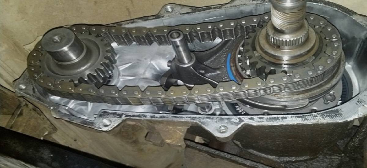 Why Does a 2005 Jeep Grand Cherokee Transfer Case Make Noise? Driving