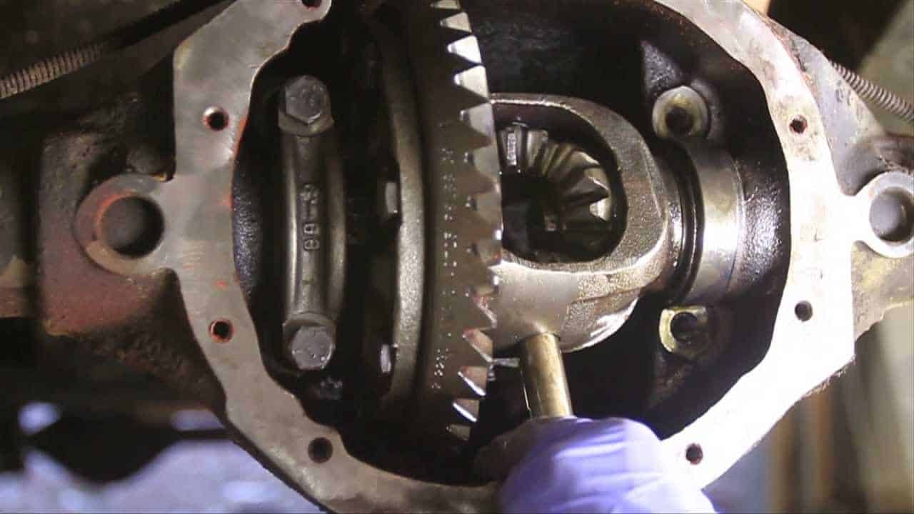 What Causes a 2005 Jeep Grand Cherokee Front Differential to Make Noise